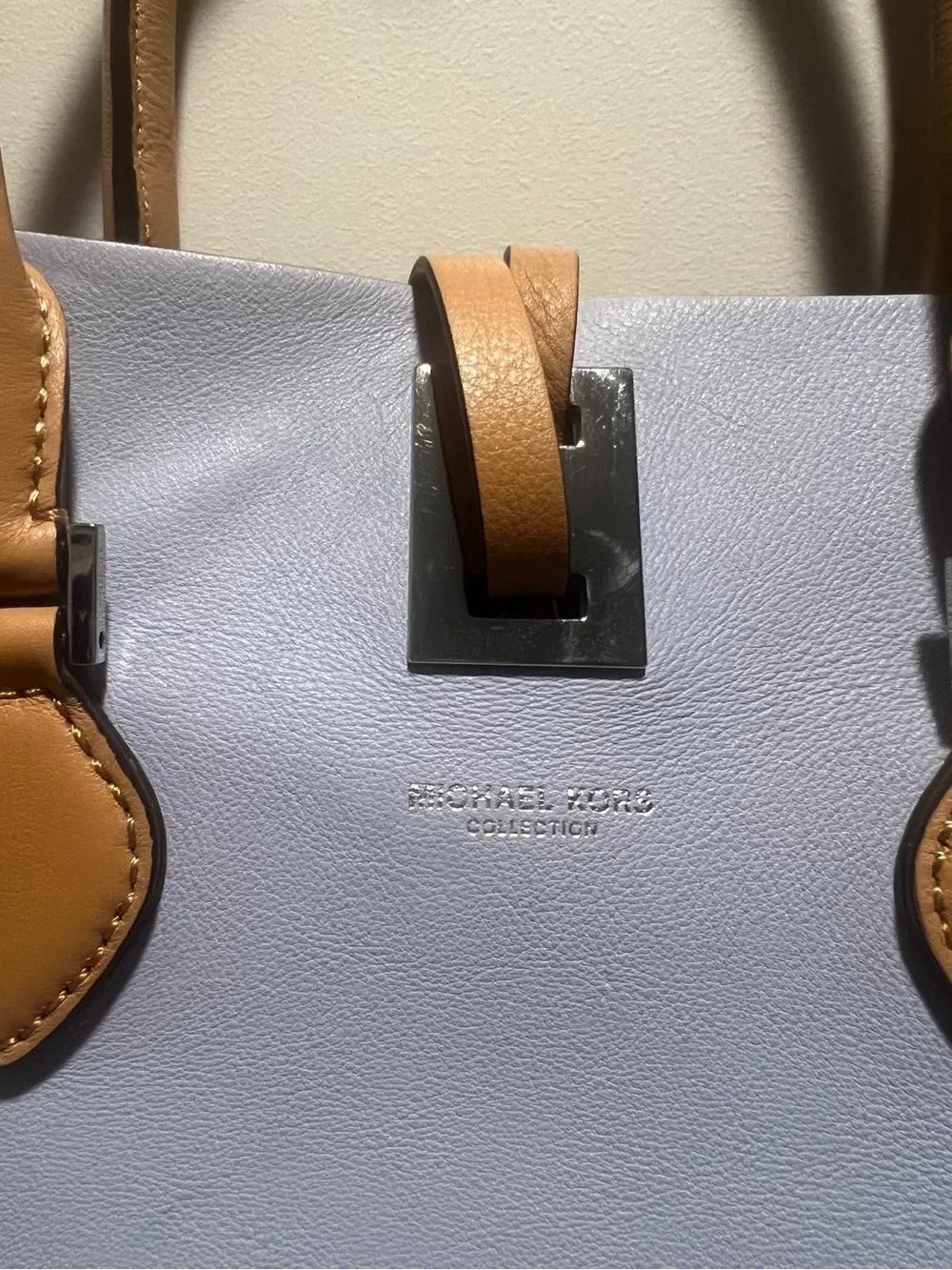 Michael Kors compact structured